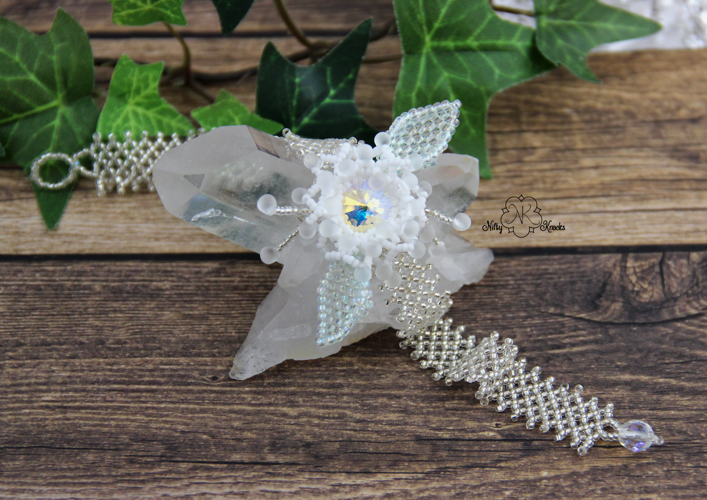 Silver and White Flower Trellis Bracelet