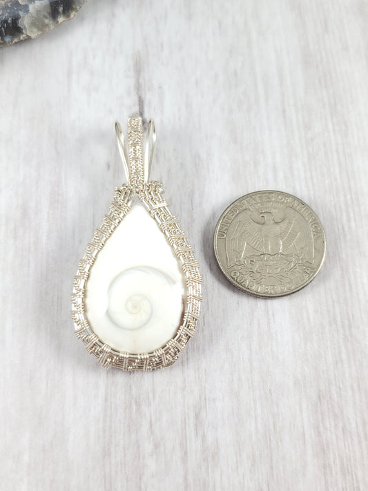 Woven Border Teardrop Shiva Eye Operculum Shell Pendant