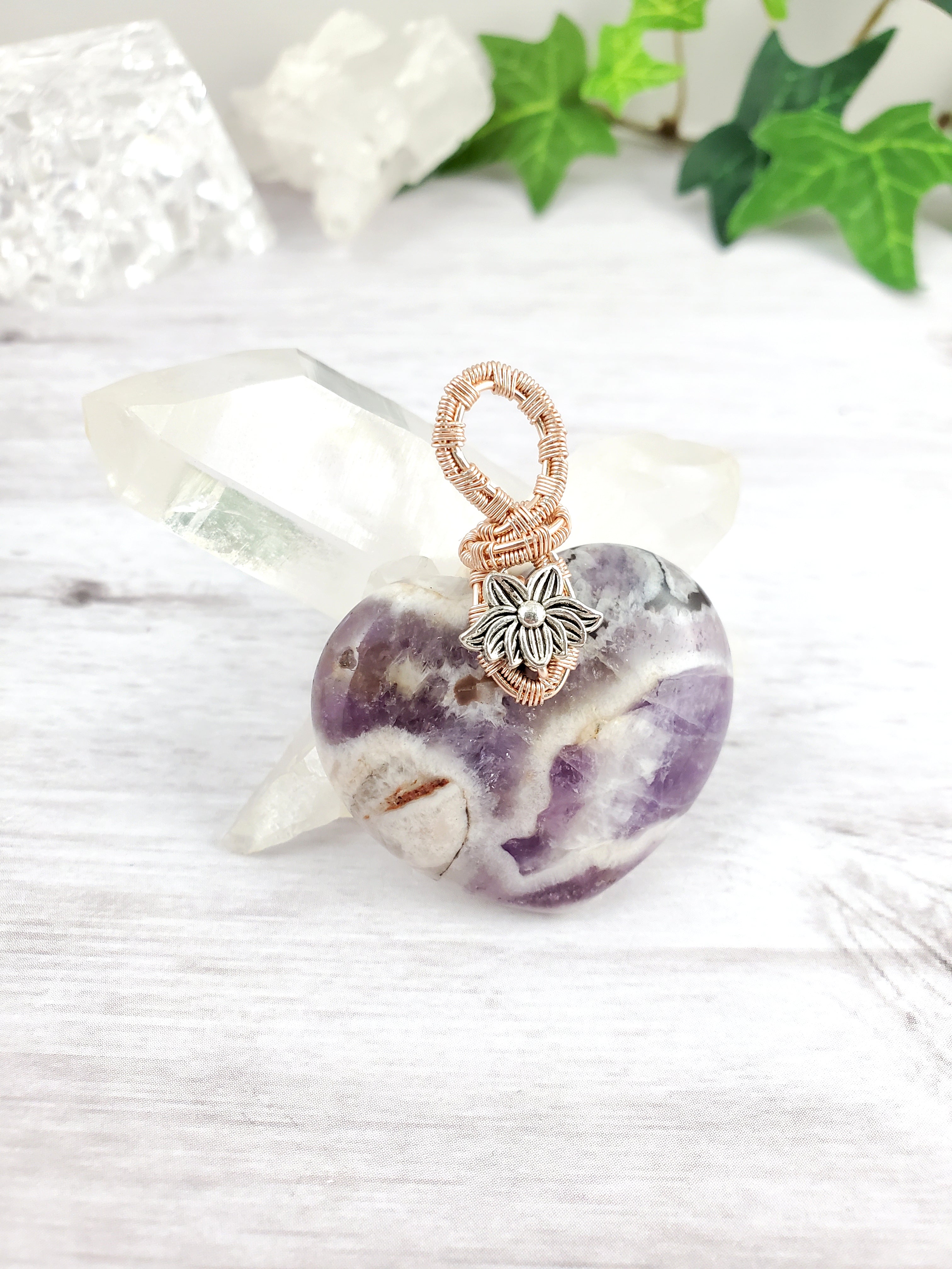 Dream Amethyst Heart Pendant with Lotus Accent – Nifty