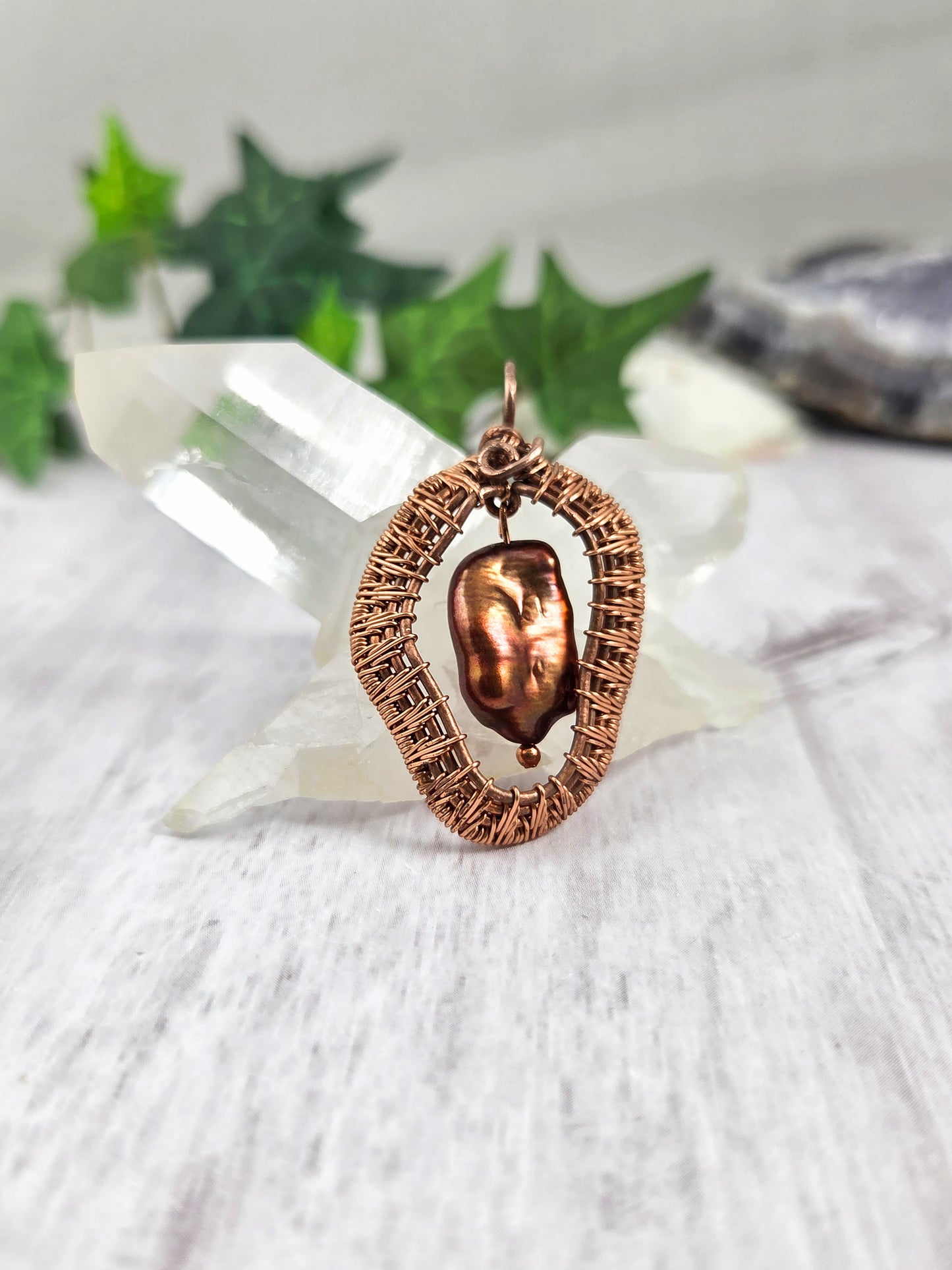Woven Wire Window Pendant with Copper Freshwater Pearl