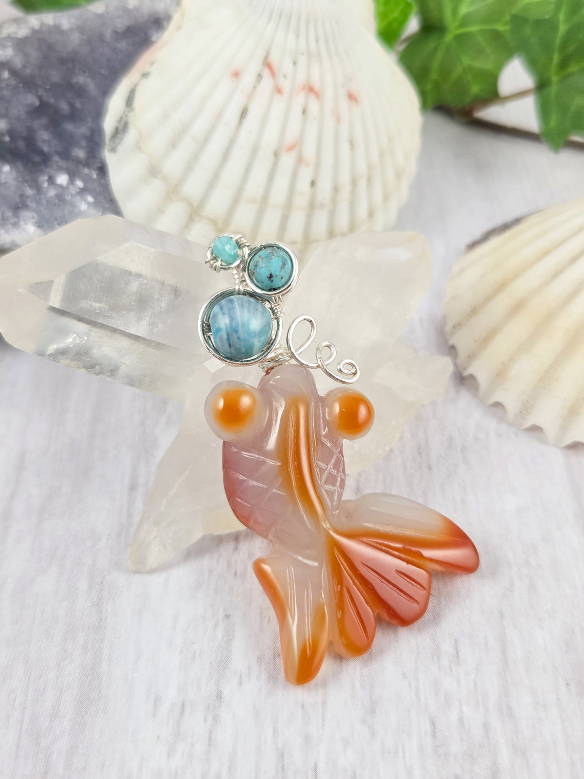 Carved Goldfish Pendant with Bubbles